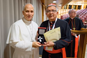 El cardenal Adalberto Martínez presentó su renuncia como arzobispo de Asunción