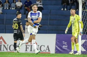 2 de Mayo se impone a Olimpia y ratifica su gran momento en el Clausura
