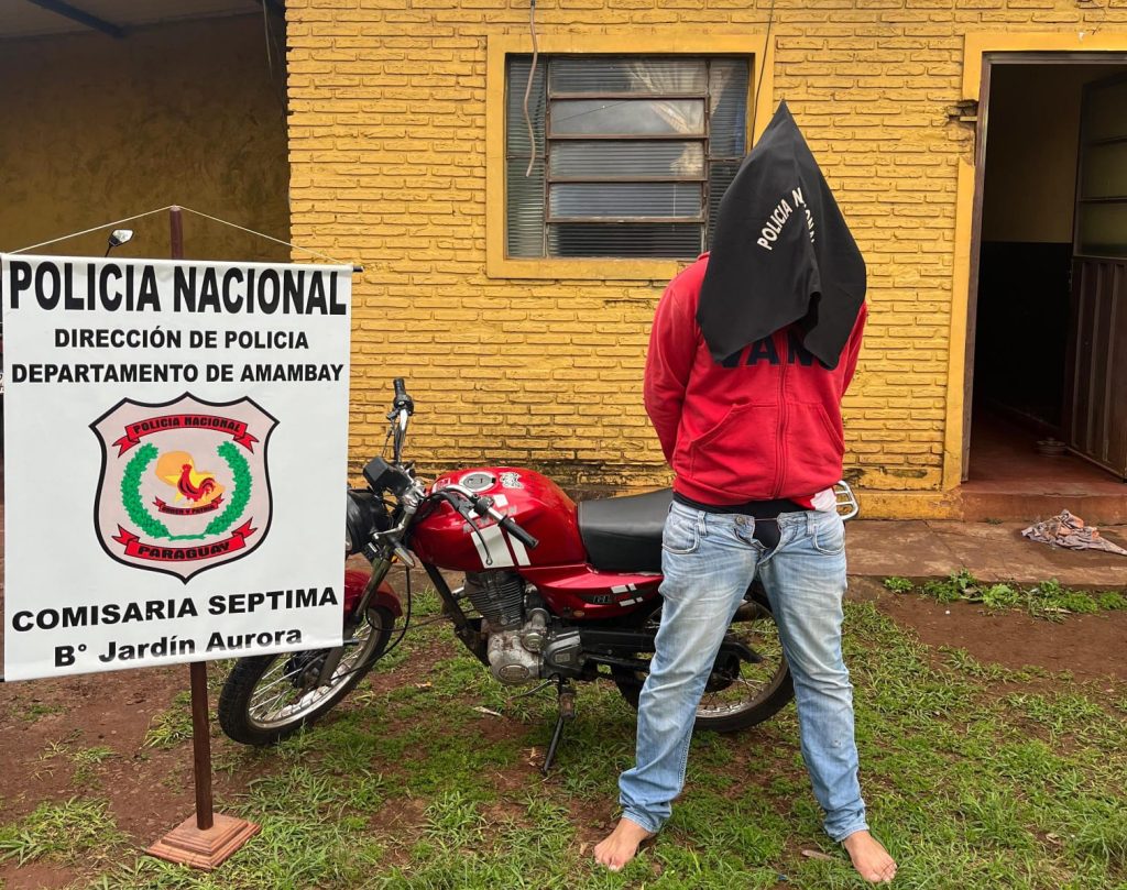 Policía aprehende a un hombre y recupera una motocicleta hurtada en Pedro Juan Caballero