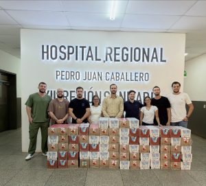 Universidad Interamericana dona 1.200 packs de leche al Hospital Regional de PJC