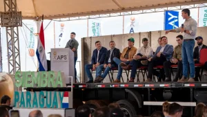 Peña se olvida de médicos y desafía a sus críticos a “entrar a la cancha” y ganar en elecciones