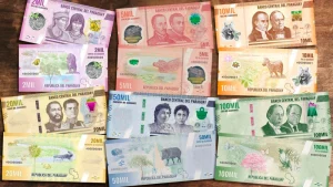 Histórico cambio: BCP presentó la nueva familia de billetes del guaraní