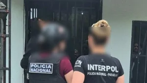 Mujer que es requerida en Brasil por armatráfico es detenida en Lambaré