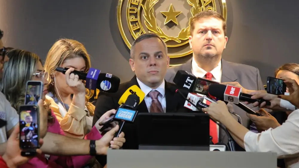 En manos de Fiscalía: Contraloría detecta 1.090 títulos sin respaldo en 35 instituciones públicas